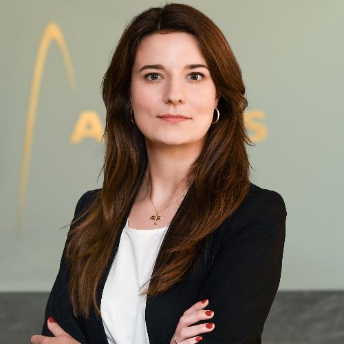 Foto von 
        Nora Stratmann
    